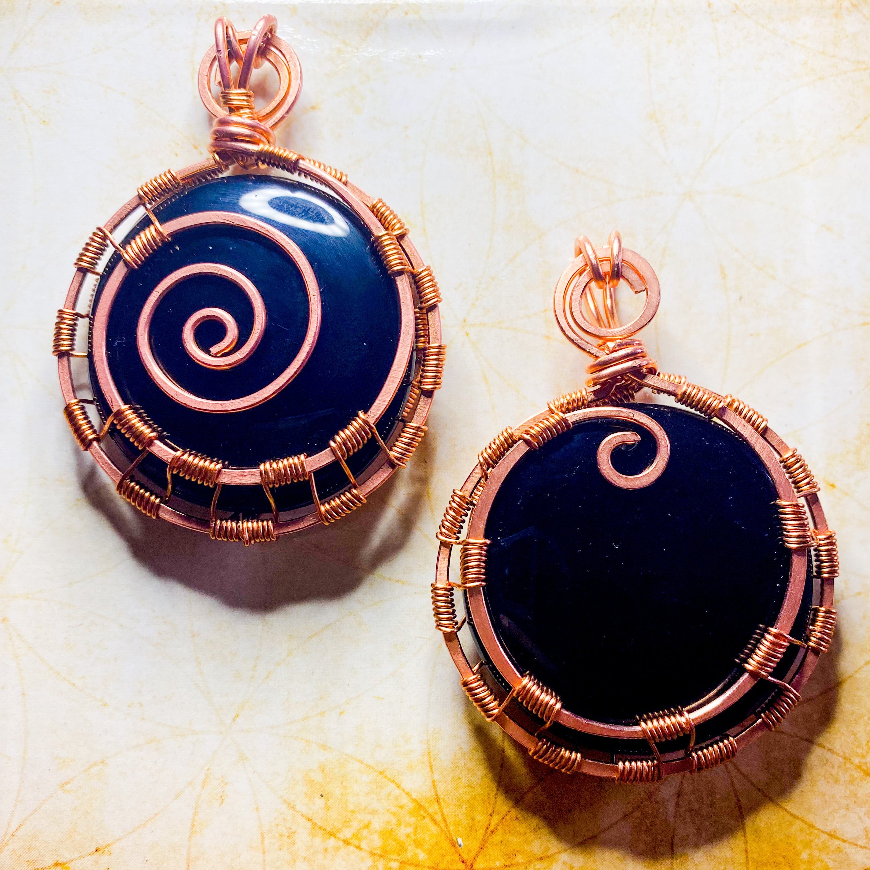 Obsidian Seers Amulet