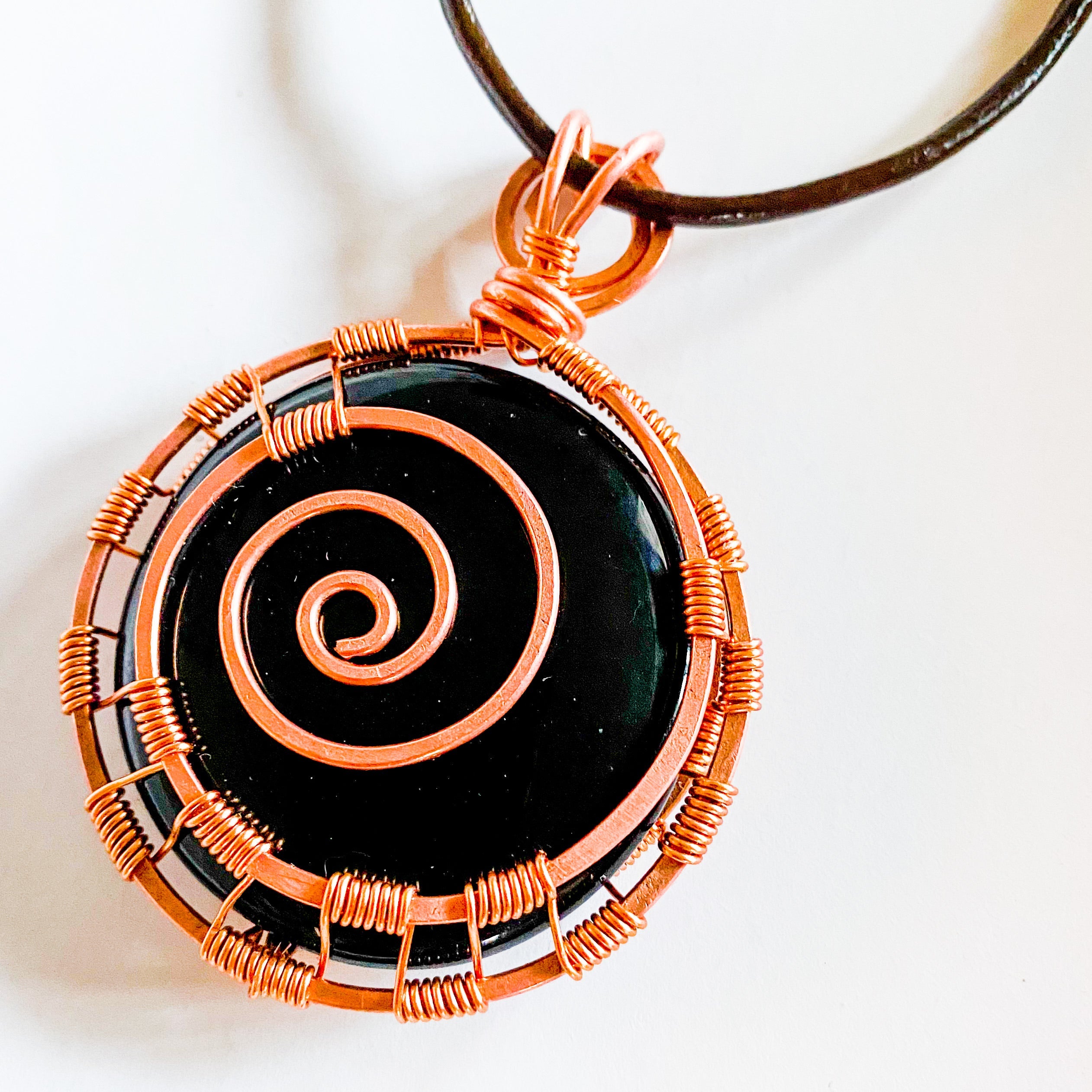 Obsidian Seers Amulet